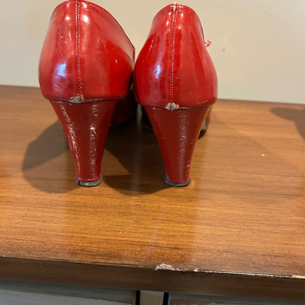 Red Women's Peep Toe Heels - Picture 6 of 7
